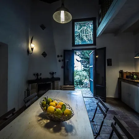 Ferienhaus Casa Strelizie