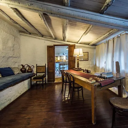 Parete Srl - Casa Strelizie Terrasini