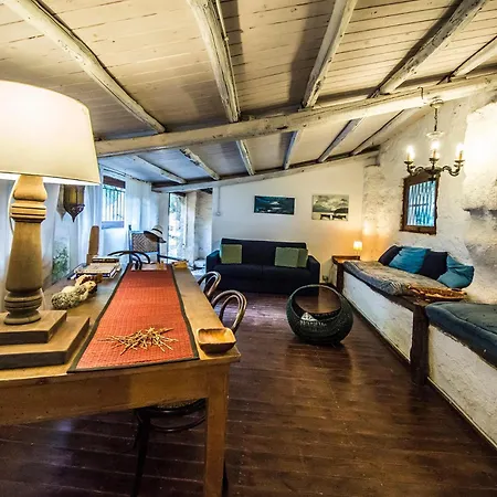 Holiday home Casa Strelizie Terrasini